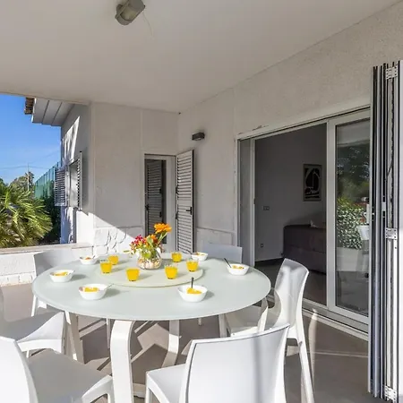 Vila Fidalsa Luxurious Salinas And Sea