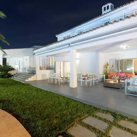 Fidalsa Luxurious Salinas And Sea *